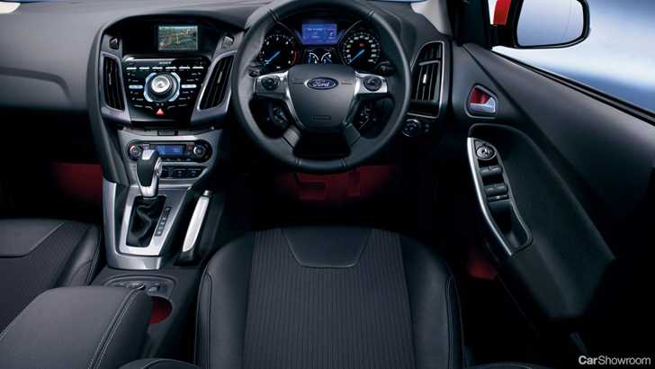 2011 FORD FOCUS