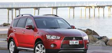 2011 MITSUBISHI OUTLANDER