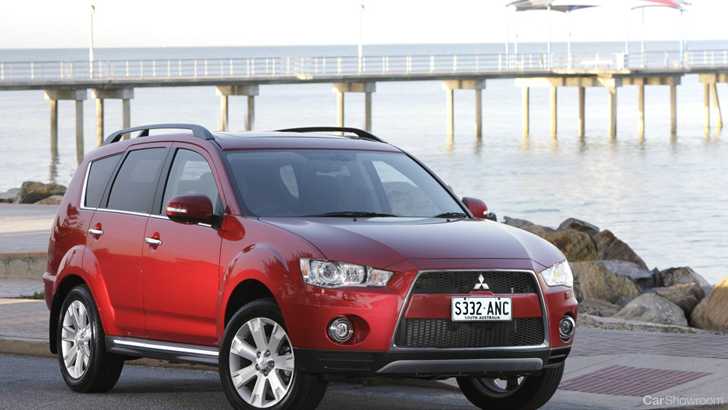 2011 MITSUBISHI OUTLANDER