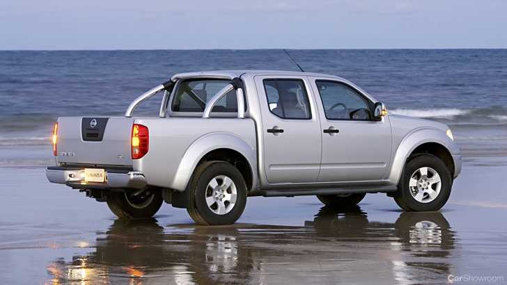 2011 NISSAN