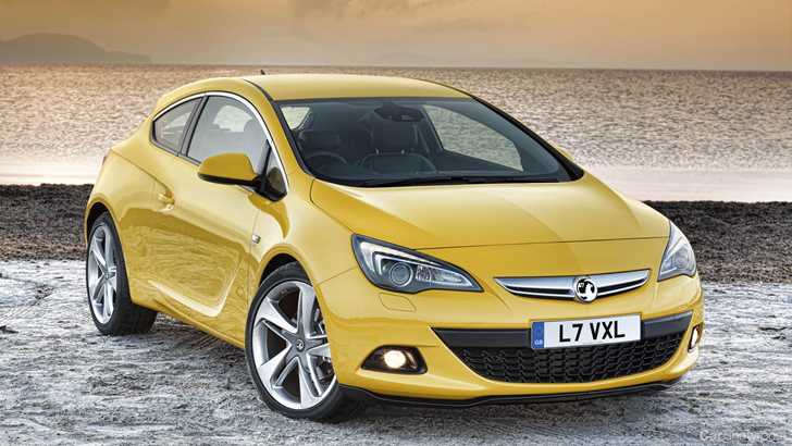 2011 HOLDEN