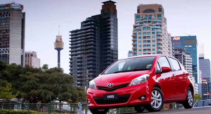2011 TOYOTA YARIS