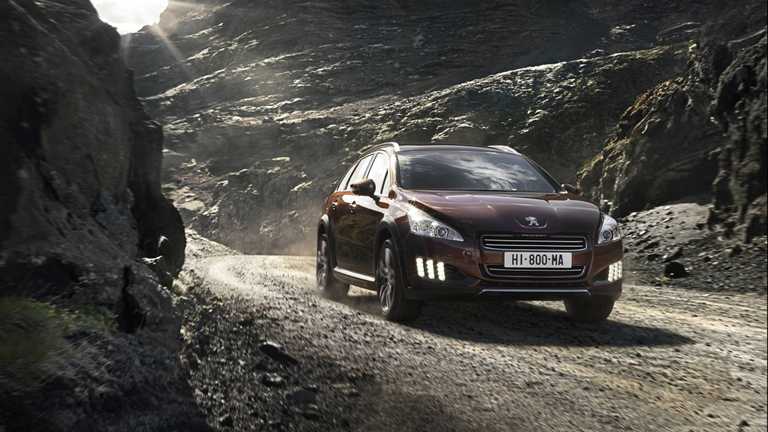 2011 PEUGEOT