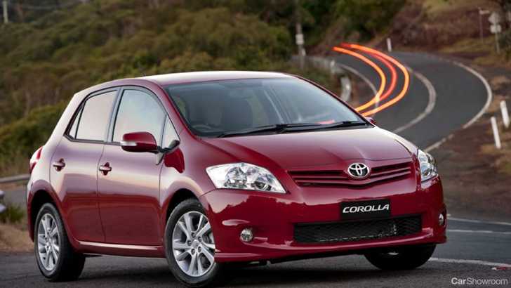 2011 TOYOTA