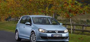 2011 VOLKSWAGEN GOLF