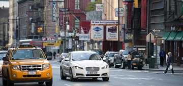 2011 JAGUAR XF 4D SEDAN