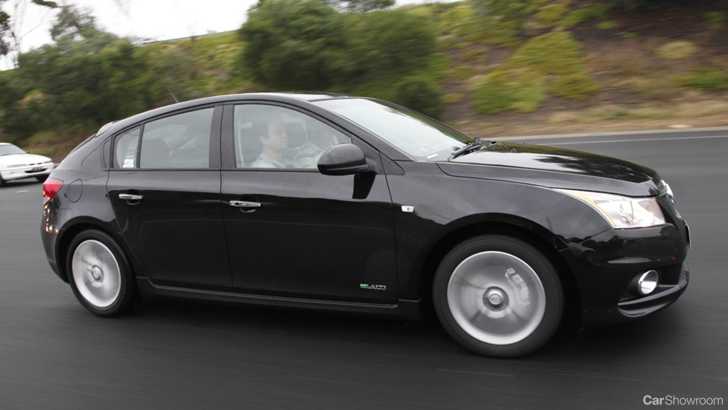 2011 HOLDEN CRUZE