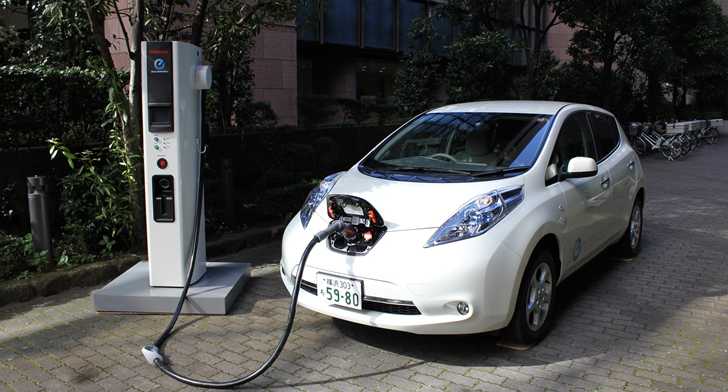 2011 NISSAN