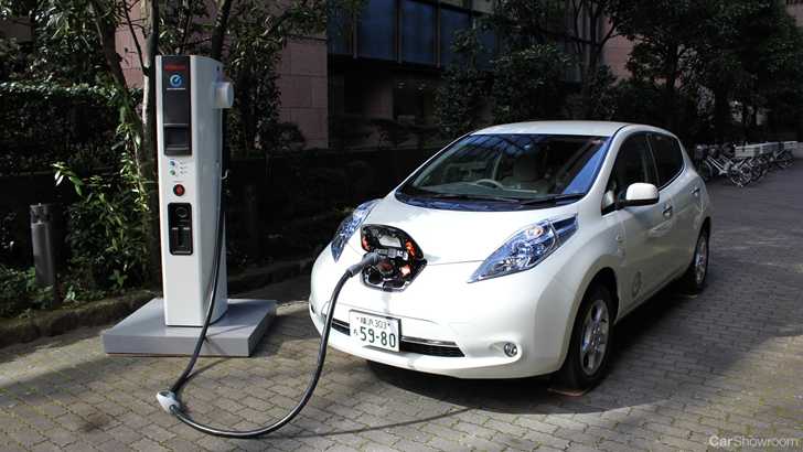 2011 NISSAN