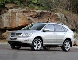 2011 LEXUS