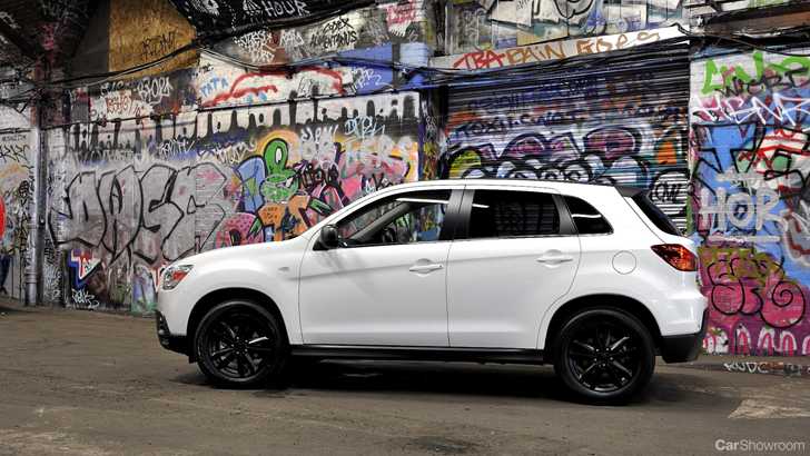 2011 MITSUBISHI ASX