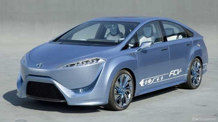 2011 TOYOTA