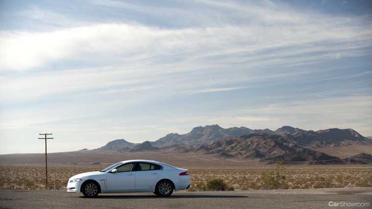 2011 JAGUAR XF 4D SEDAN
