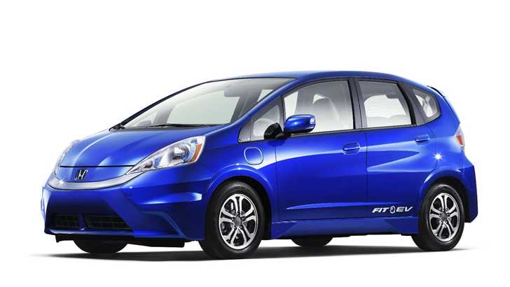 2011 HONDA JAZZ