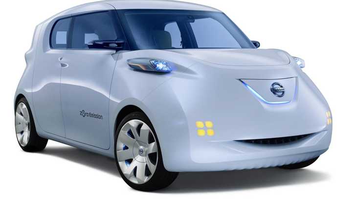 2011 NISSAN