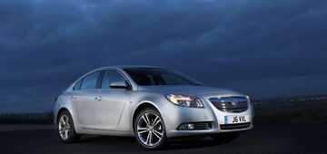 2011 HOLDEN