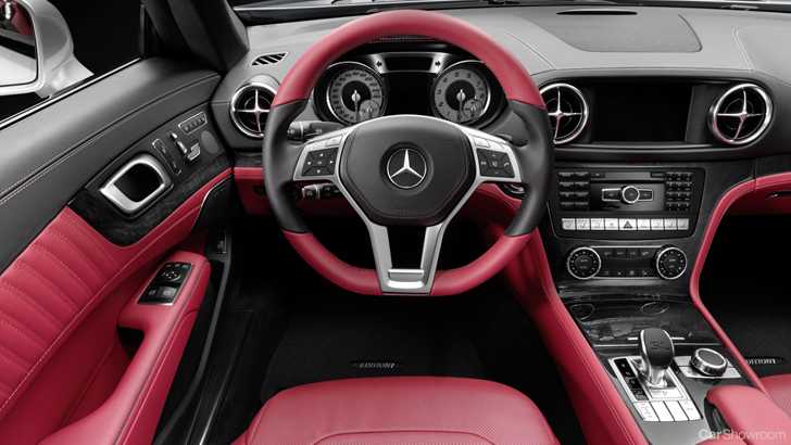 2011 MERCEDES-BENZ SL