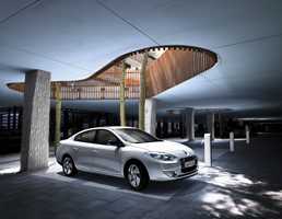 2011 RENAULT FLUENCE