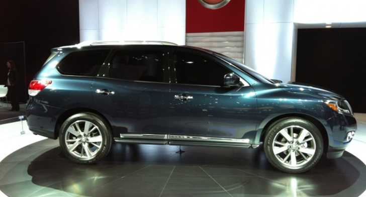 2012 NISSAN PATHFINDER