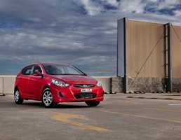 2012 HYUNDAI ACCENT