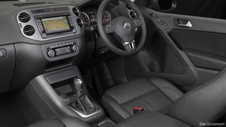 2012 VOLKSWAGEN TIGUAN 4D WAGON