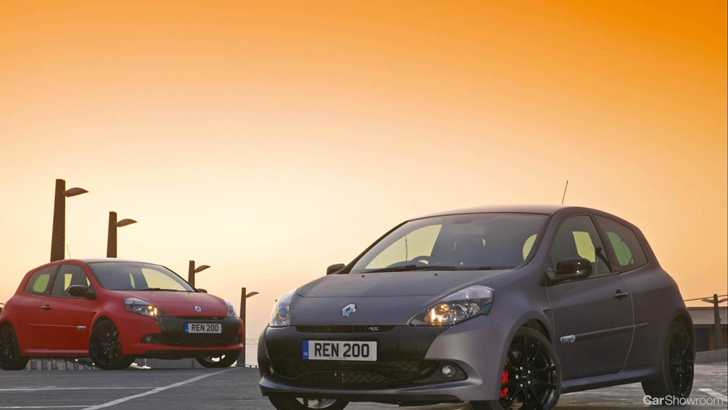 2012 RENAULT CLIO
