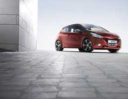 2012 PEUGEOT