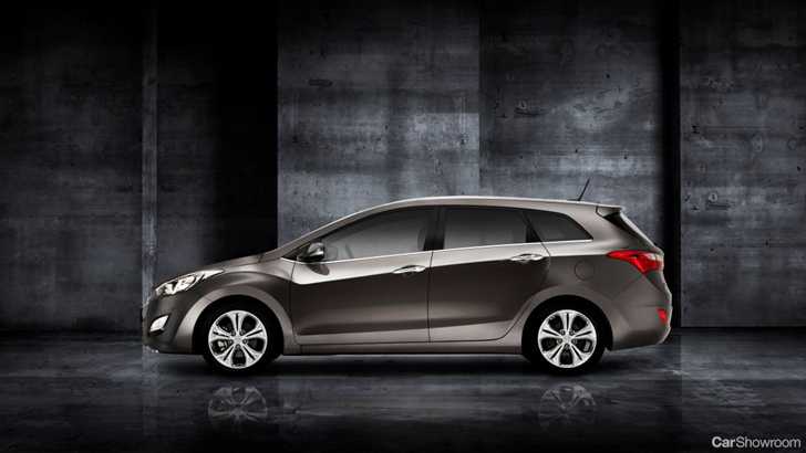 2012 HYUNDAI I30 4D WAGON