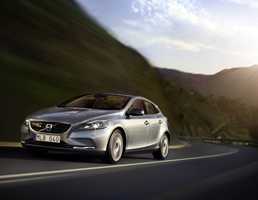2012 VOLVO V40