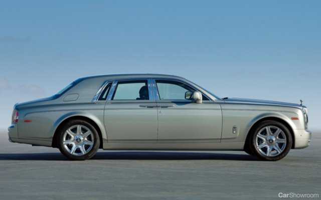 Rolls-Royce Phantom Series II Debuts In Geneva 