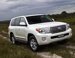2012 TOYOTA LANDCRUISER