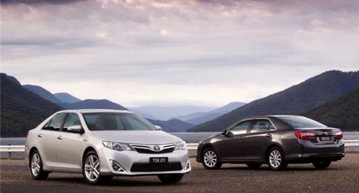 2012 TOYOTA CAMRY 4D SEDAN