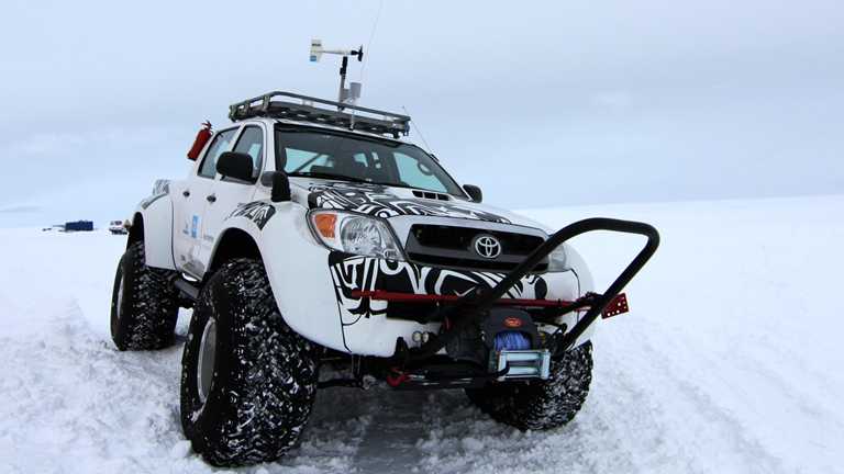 2012 TOYOTA HILUX