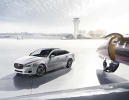 2012 JAGUAR XJ 4D SEDAN