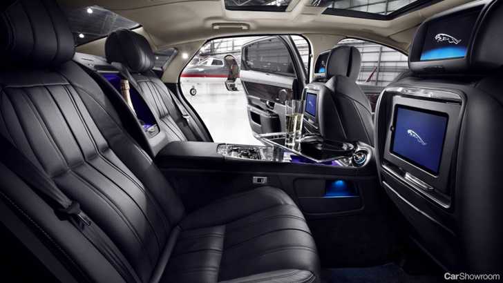 2012 JAGUAR XJ 4D SEDAN