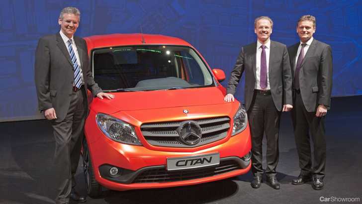 2012 MERCEDES-BENZ