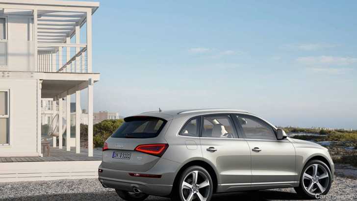 2012 AUDI Q5