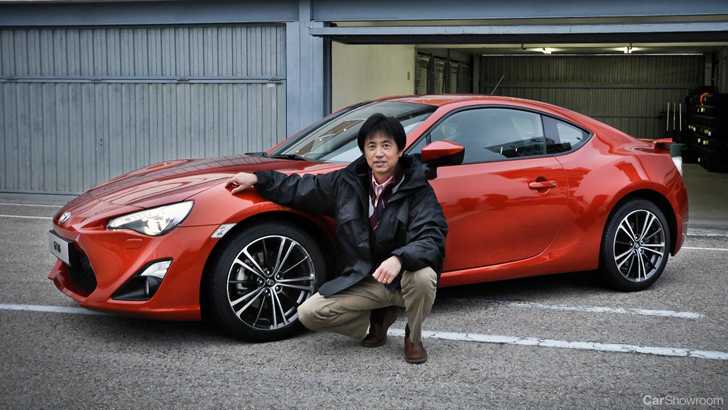 2012 TOYOTA
