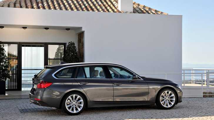 2012 BMW 3 4D WAGON