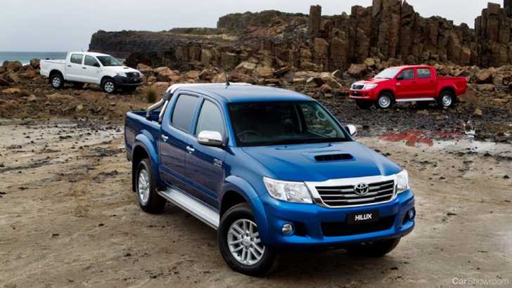 2012 TOYOTA
