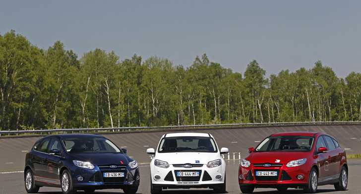 2012 FORD FIESTA