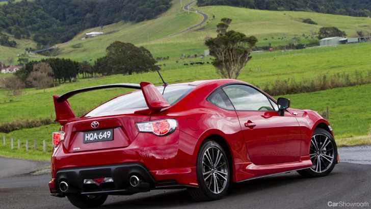 2012 TOYOTA