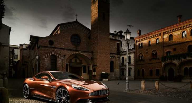 2012 ASTON MARTIN