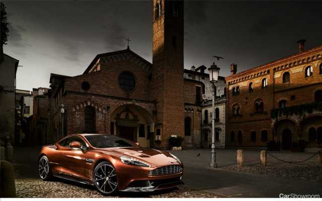 2012 ASTON MARTIN