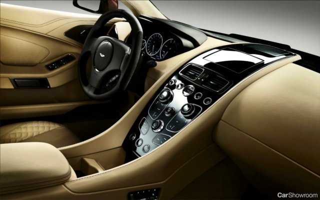 2012 ASTON MARTIN