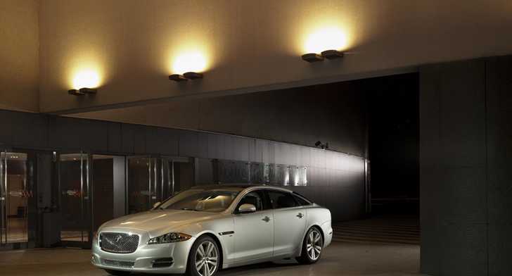 2012 JAGUAR