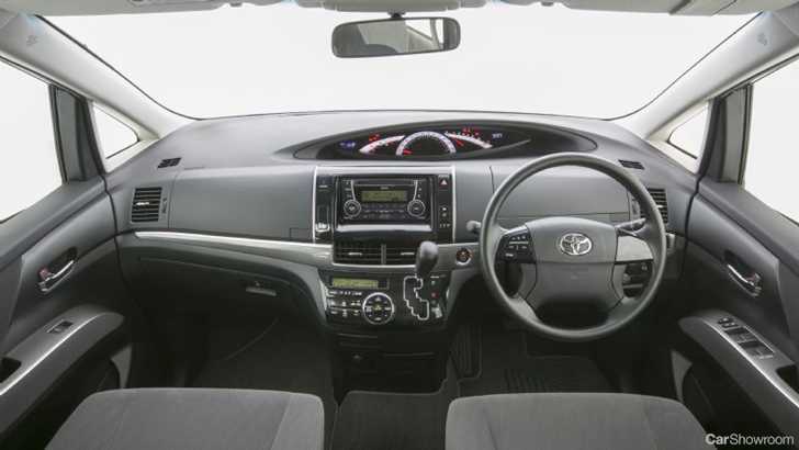 2012 TOYOTA TARAGO
