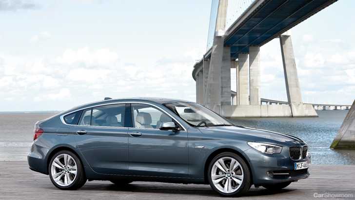 2012 BMW 5 4D COUPE