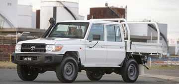 2012 TOYOTA LANDCRUISER