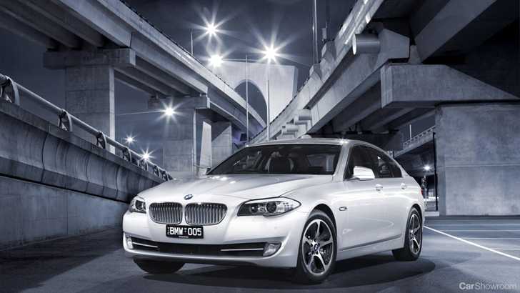 2012 BMW 5